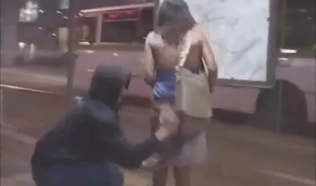 Piękna dziewczyna z pięknym uśmiechem filmy pornograficzne hd