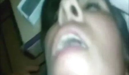 Dojrzałe mama szpiegowała siostrzeniec odzież darmowe krótkie filmy porno i zmiany