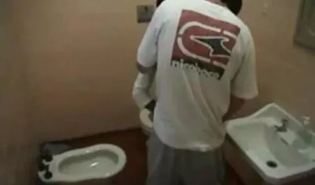 Długie nogi filmy erotyczne w lesie