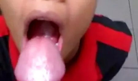 Cztery kobiety dorastały filmy porno na telefon z powodu SE