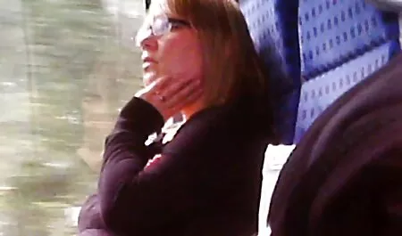 Chuda brunetka wyciska wszystkie soki swojego przyjaciela darmowe filmy eroytczne
