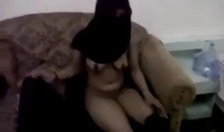 Cieszył się mocnym filmy porno z ukrytej kamery analnym chłopcem i długim kutasem