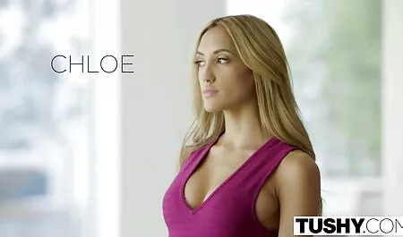 Rosyjska erotyczne darmowe filmiki Blondynka Sasha pociera cipki