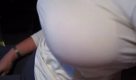 Christie młoda brunetka w filmiki erotyczne starsze panie porno castingu