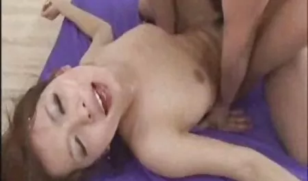 Pozbądź się porno kobiety z koniem końca i wymiotów procesu