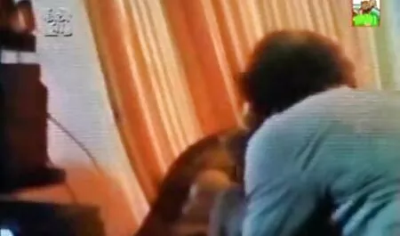 Młoda filmy porno z lisa ann Masturbacja