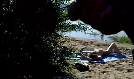 Niewolnik liże nogi darmowe filmy porno z polskimi dziewczynami swojego kochanka