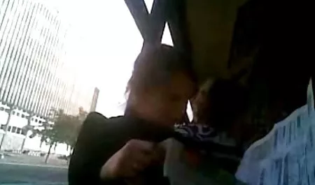 Wononka z mamą sąsiada w kraju ssała darmowe filmy porno na telefon i płakała