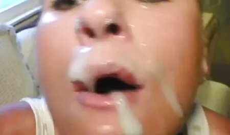 Nadia i Anton mają kaczkę w darmowe filmy erotyczne mama i syn sypialni jak królik