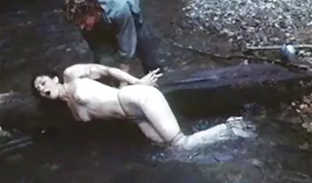 Dziwka jest filmy porno rysunkowe elastyczny